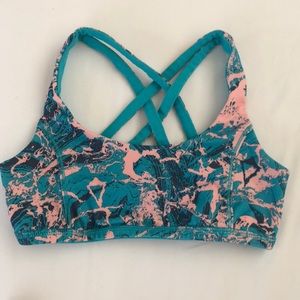Lululemon girls aka ivivva reversible sports bra